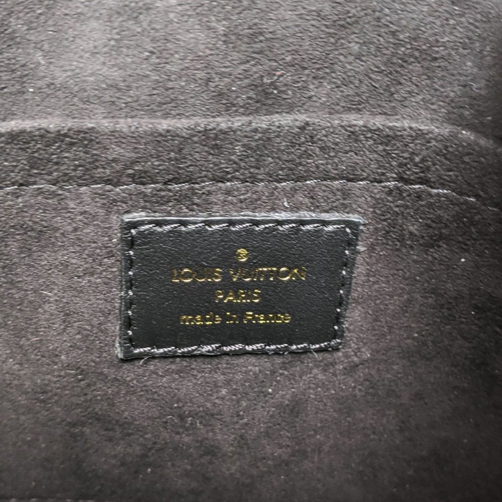 SOLD Louis Vuitton Leather New Wave Camera Bag - Picture 6 of 9